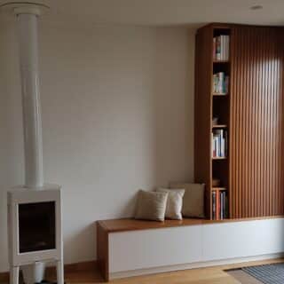 Meuble d'entrée en chêne et blanc